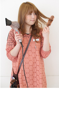 ASSISTANTMegumi Saito斉藤 愛